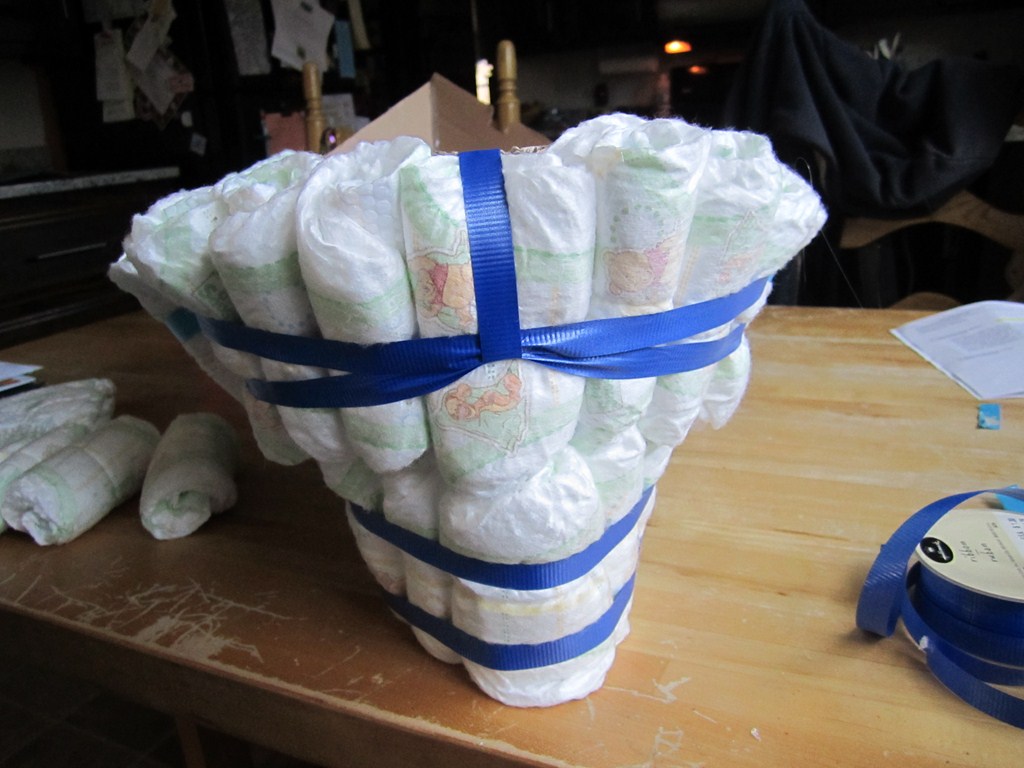 How to Make a Diaper Sailboat Everyone Loves Pink's